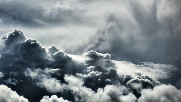clouds.z.bg049